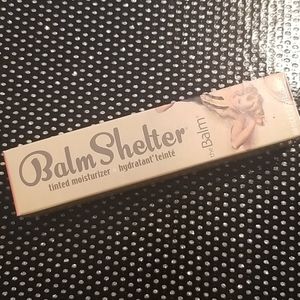 TheBalm Balm Shleter tinted moisturizer